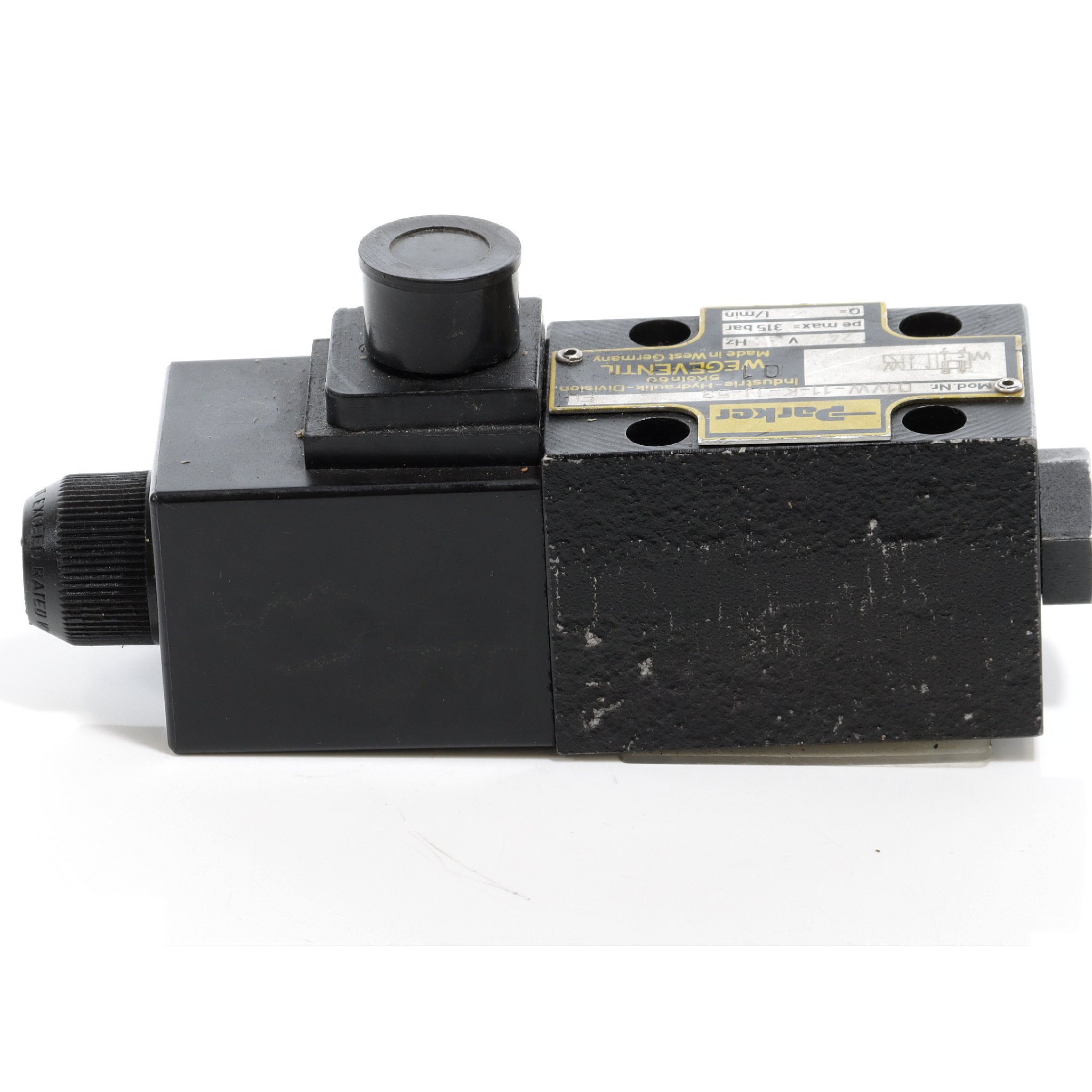 Hydraulic directional control valve  New